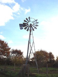 ancienne-eolienne-juigne-piace