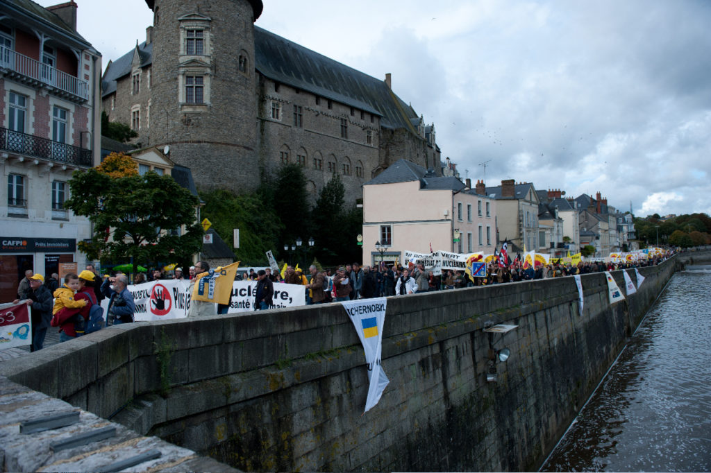 Manif Laval 3 oct 2012 -1